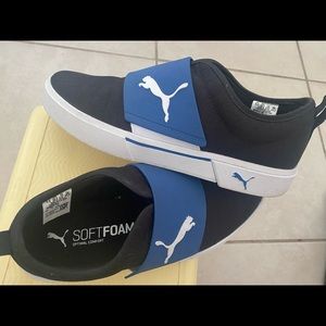 Puma sneakers size 6.5 boys